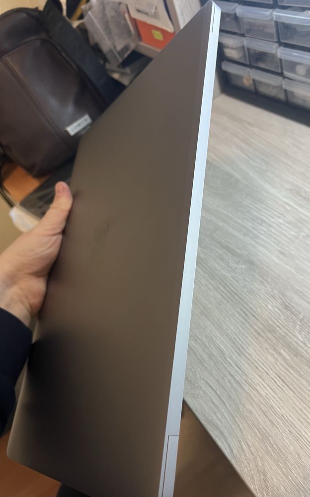 Apple Macbook Pro 16 A2141 i7-2.6GHz 16GB DDR4  512GB SSD