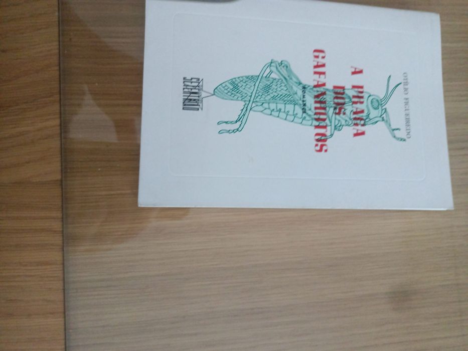 Vendo livro A praga dos Gafanhotos