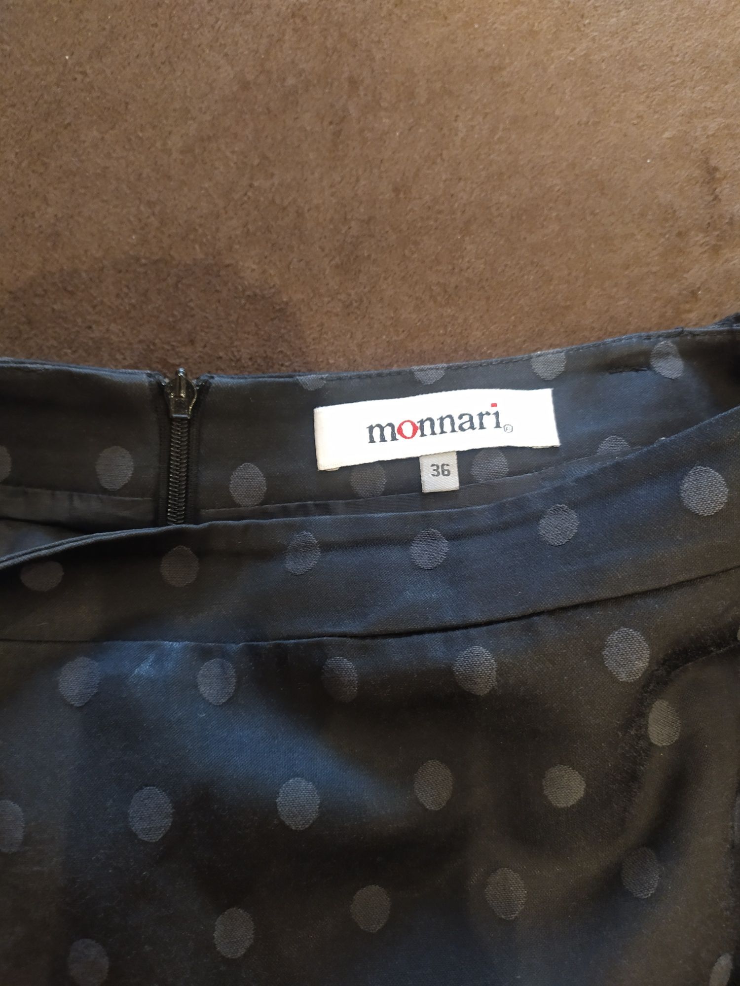 Spódnica ołówkowa Monnari 36