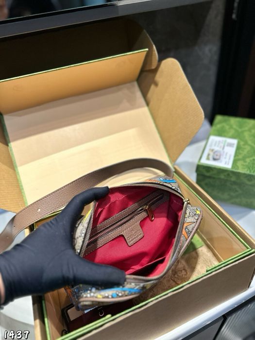 Сумка Louis Vuitton gcc мужская бежевая унисекс disney donald duck