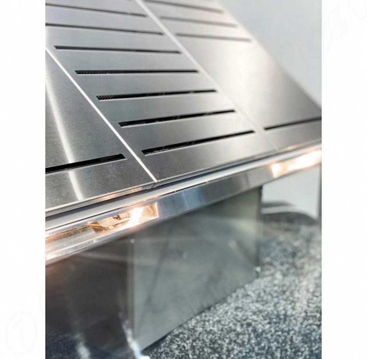 Пристена вытяжка Miele DA 489-4 Германия