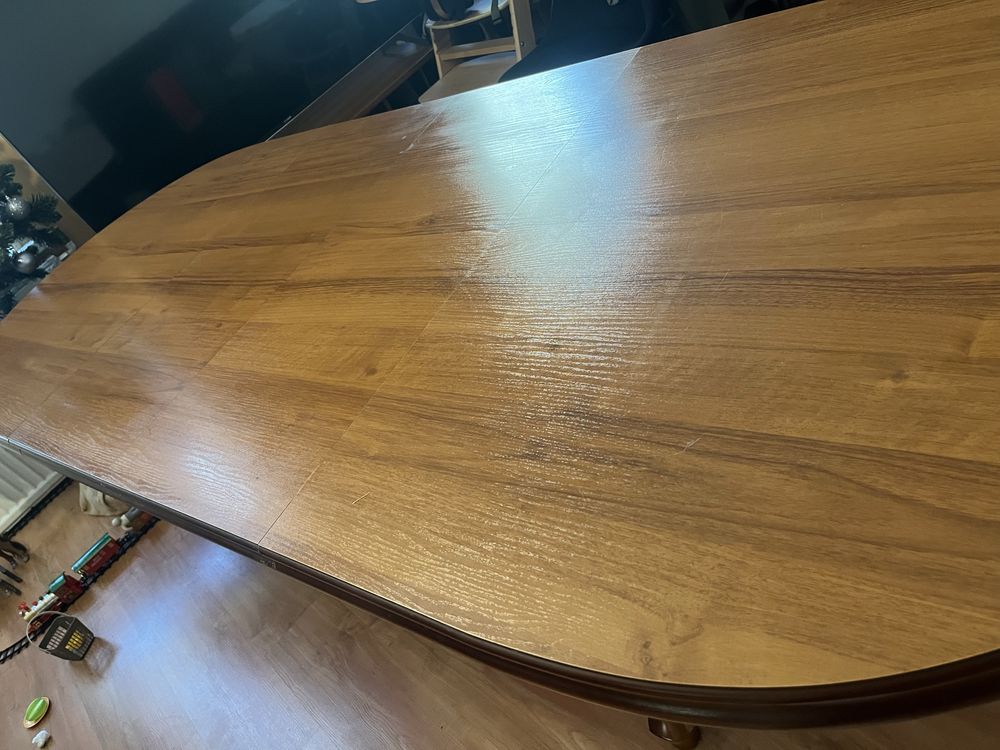 SOLIDNY stol orzech - 10cio letni