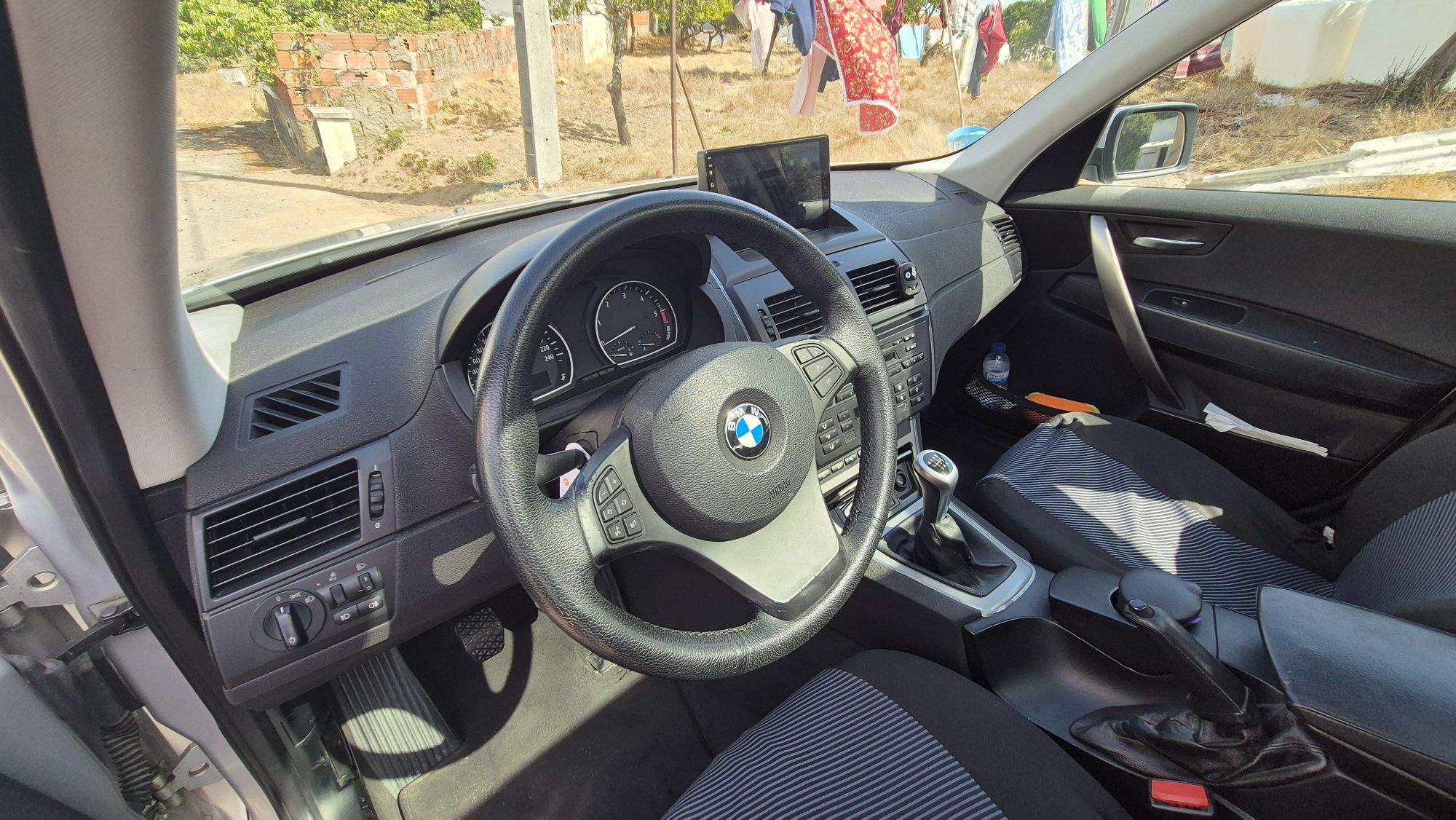 BMW X3 2.0 / 305mil km
