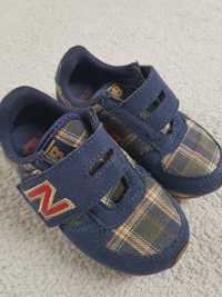 Buciki New Balance rozm 25, 14,5 cm