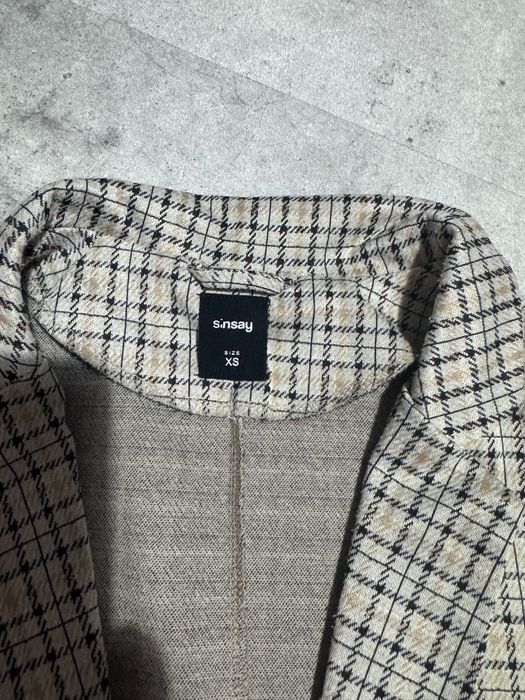 Marynarka, spodnie i bluzka