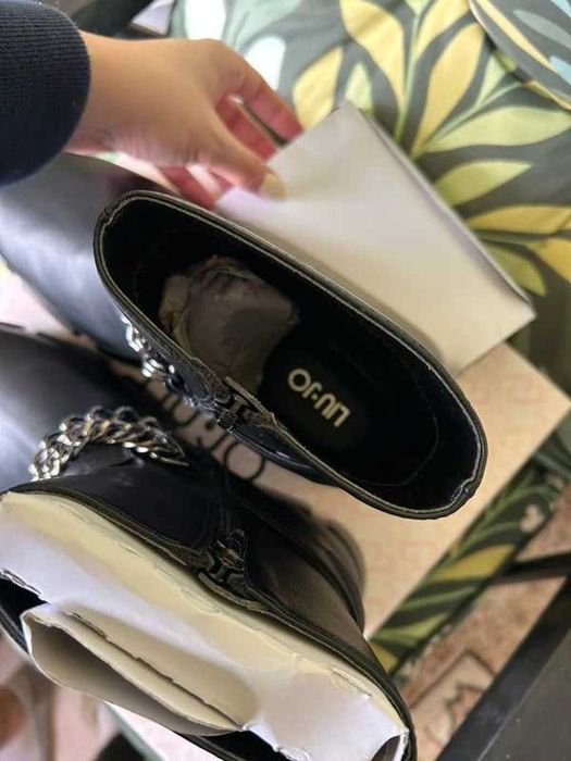 Boots botki Liu Jo czarne black eleganckie jesienno zimowe skóra