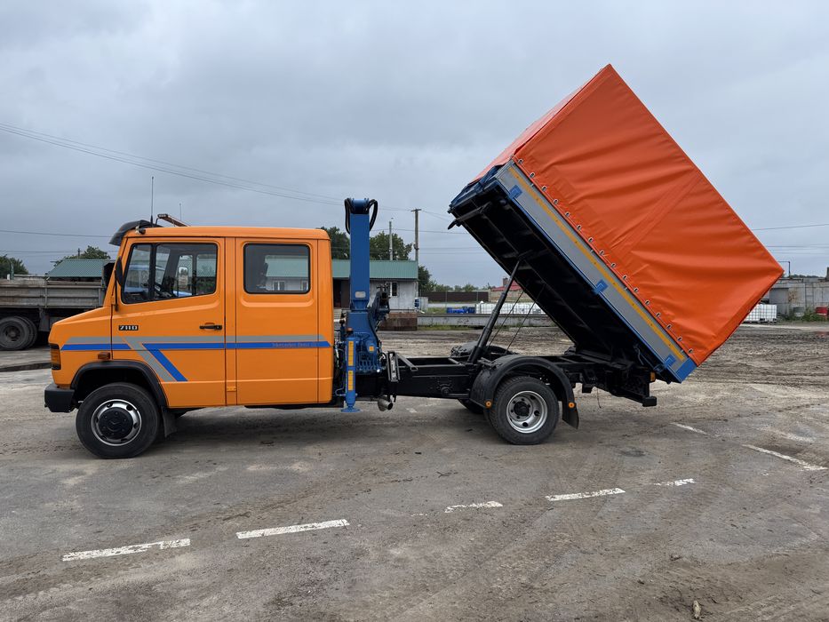 Mercedes 711 самоскид-маніпулятор