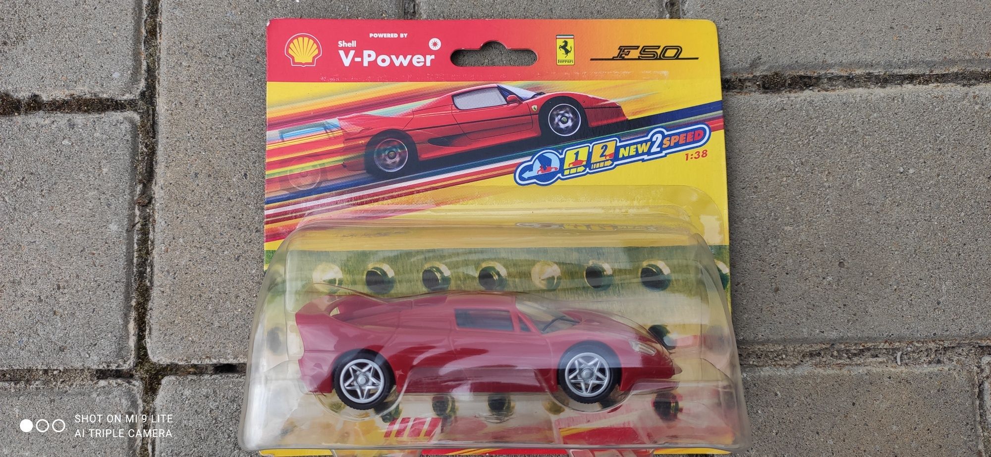 Shell Ferrari 1:38