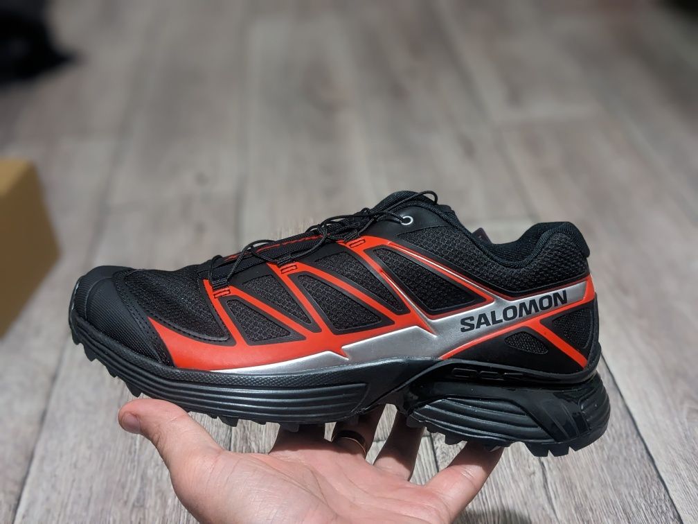 Трекінгові кросівки Salomon XT-Pathway