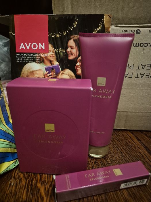 Zestaw Avon For Away Splendoria