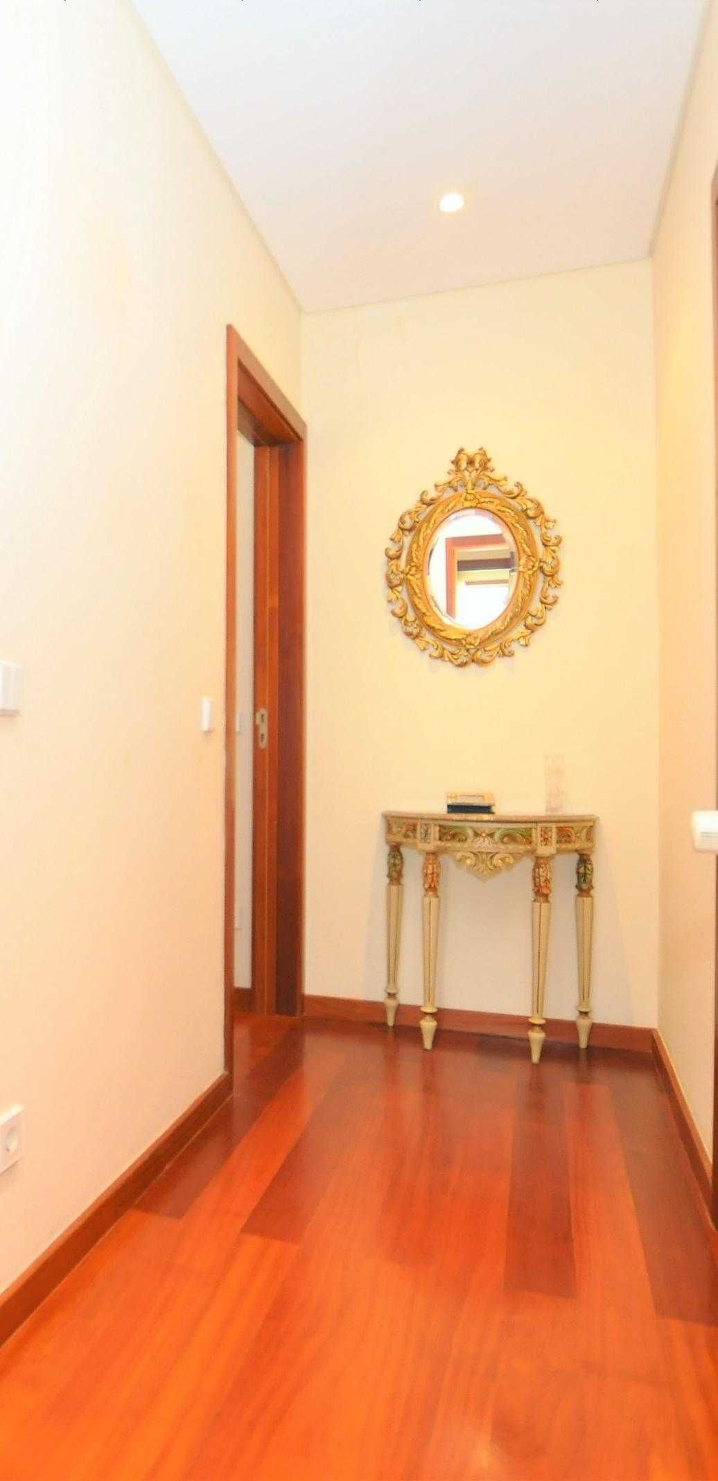 Credência vintage - Conjunto com espelho (Excelente estado)