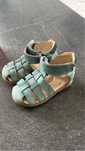 Buty do nauki chodzenia.