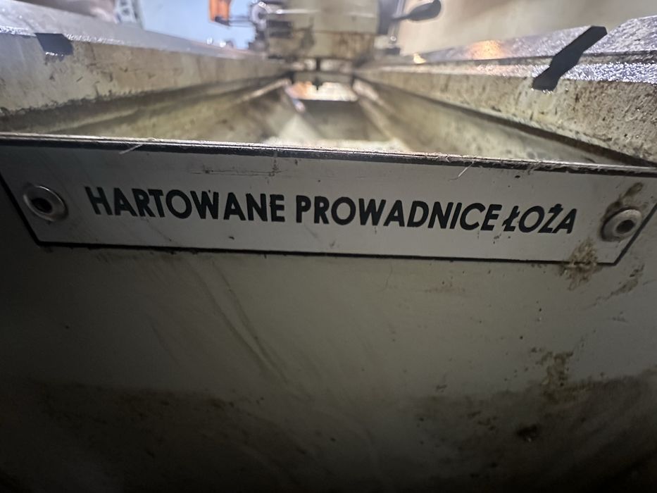 Tokarka uniwersalna do metalu 1.5 metra toczenia.
