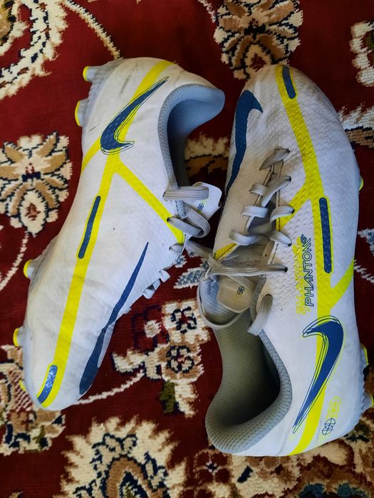 Бутси  nike/ Спортивне взуття