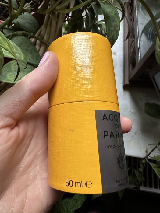 Acqua di Parma Colonia Intensa pudełczko po perfumach
