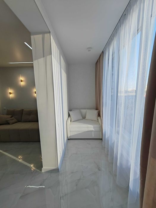 Продам квартиру с НОВЫМ ремонтов в ЖК Акварель 8!