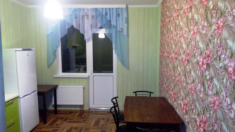 Юлії Здановської 50/2. 1К 54м2