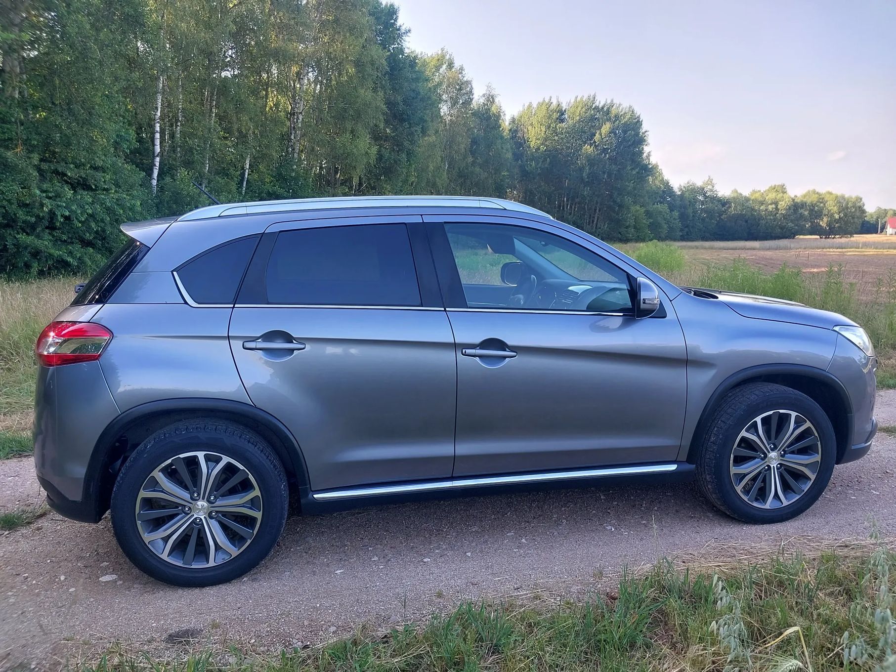 Peugeot 4008 GWARANCJA 1 ROK 1.6 HDI 4X4 HDI Opłacony Nawi Klimatronic Kamera