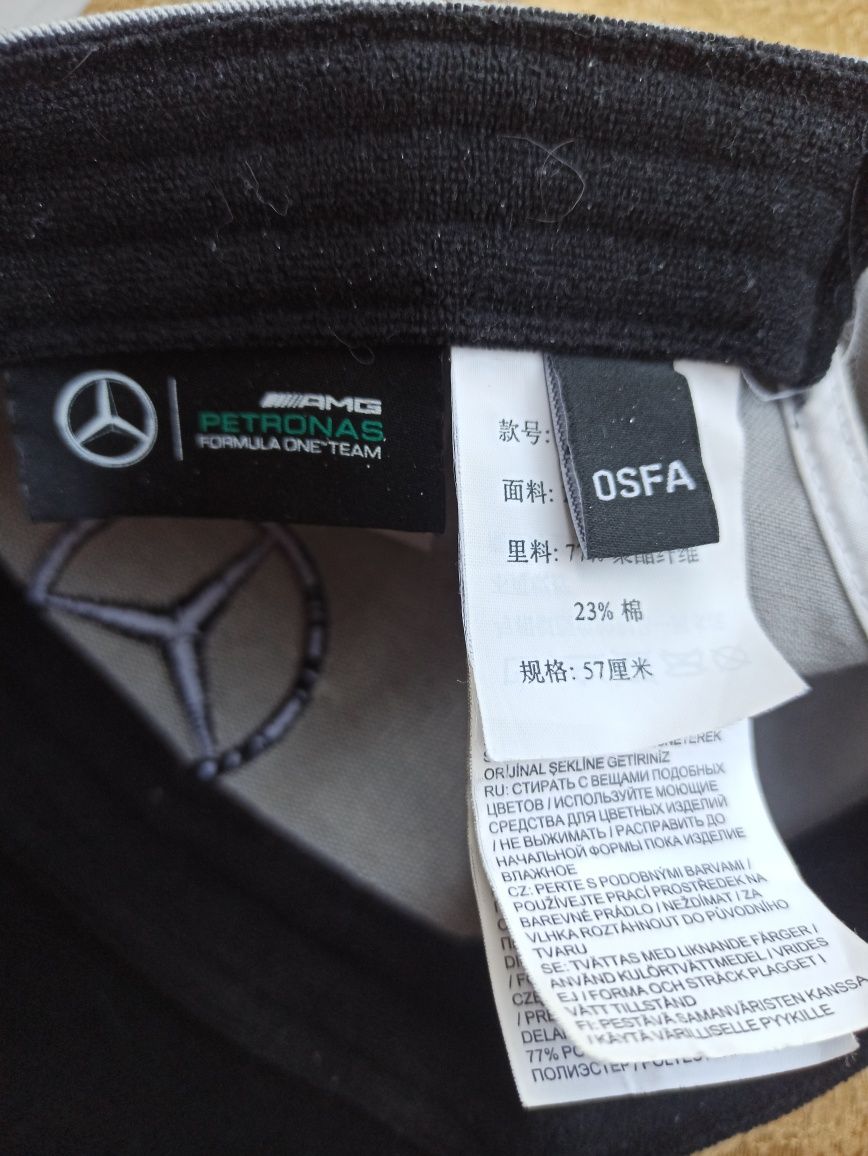 Кепка Mercedes AMG PETRONAS formula one.