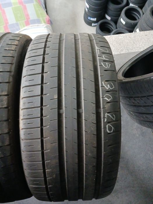 Vendo pneus semi-novos 245/30/20 Falken