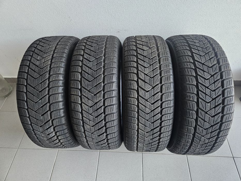 Pneus Pirelli  seminovos.