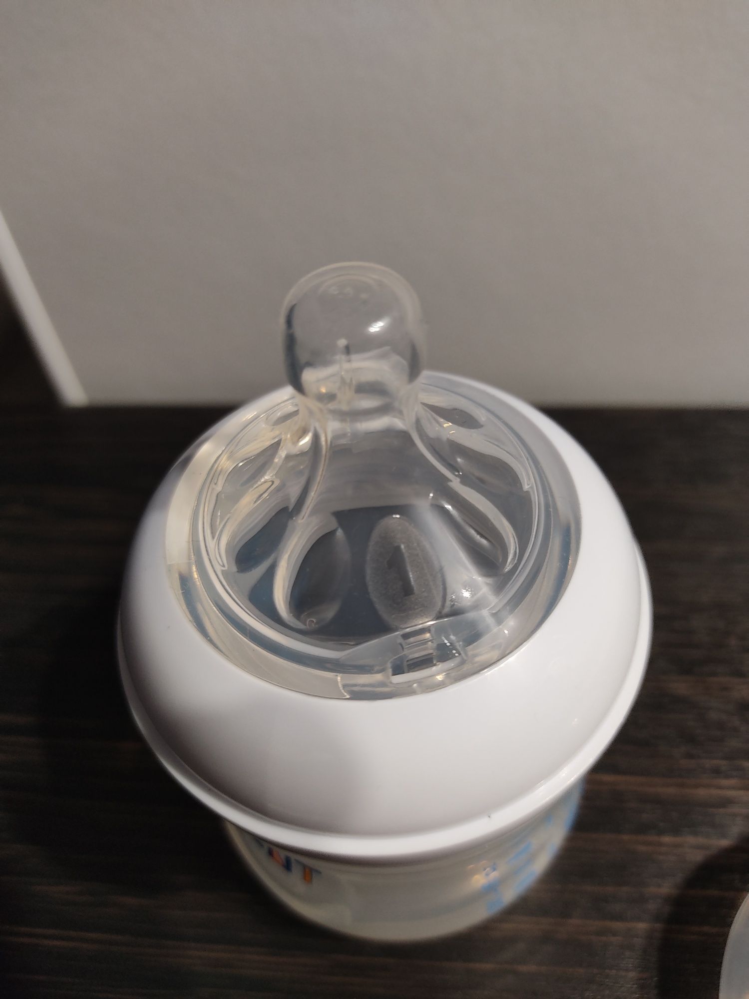 Пляшечка AVENT Philips Natural 125мл