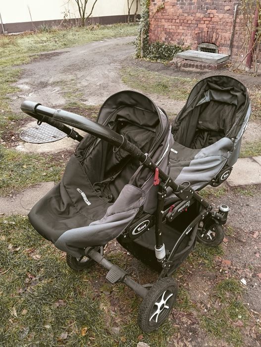 Wózek podwójny (tzw. rok po roku)