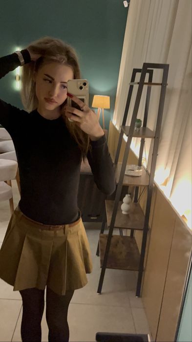 Міні спідниця cher 17