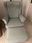 Cadeirao e repusa pes