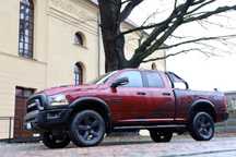 Dodge RAM Warlock 5.7 Hemi kamper zarejestrowany 2021 przebieg 45 tyś