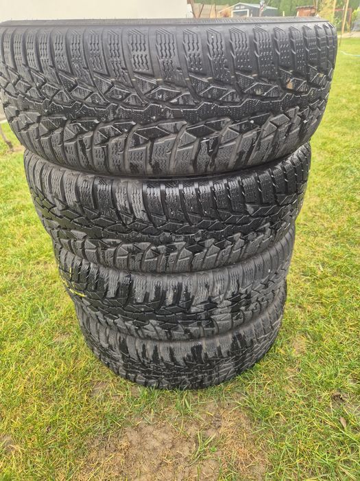 185 60 r15 Nokian WR D4 zima cztery sztuki