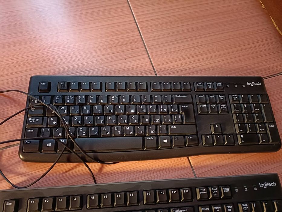 Клавіатура Logitech