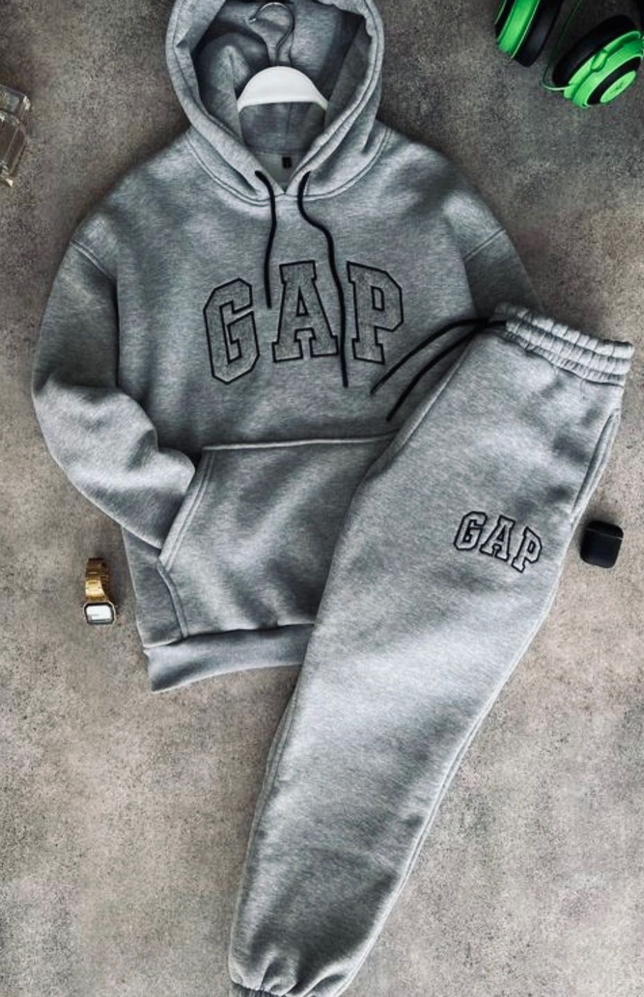 Костюм спортивный GAP мужской