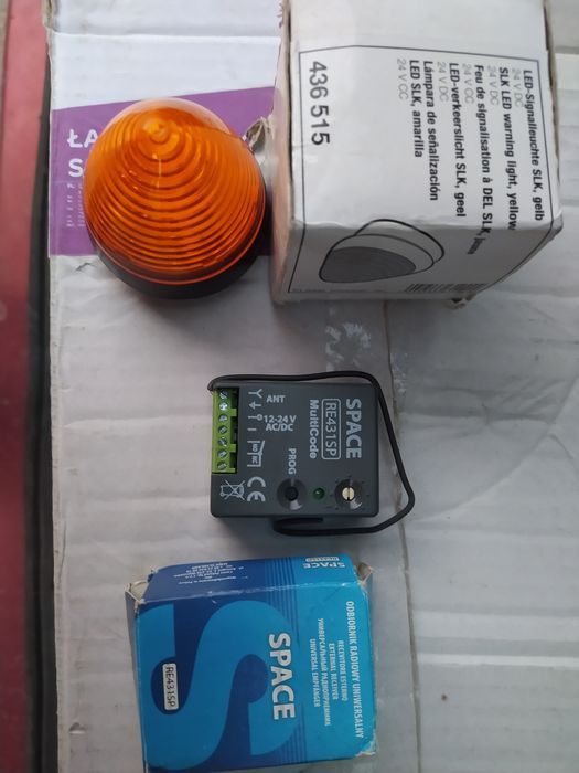 RE 431SP radio jest nowe + gratis
