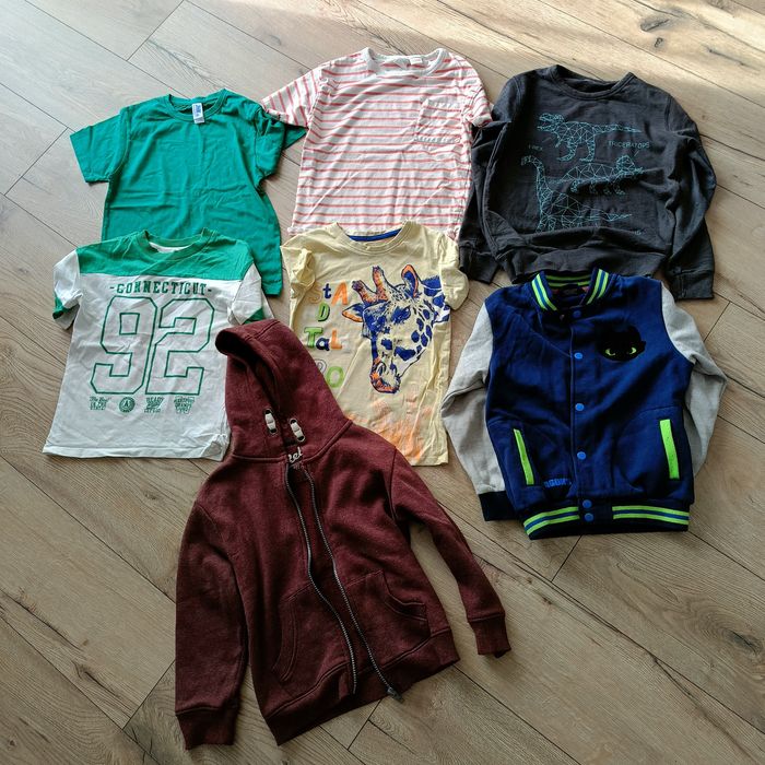 Zestaw ubrań dla chłopca 116/122