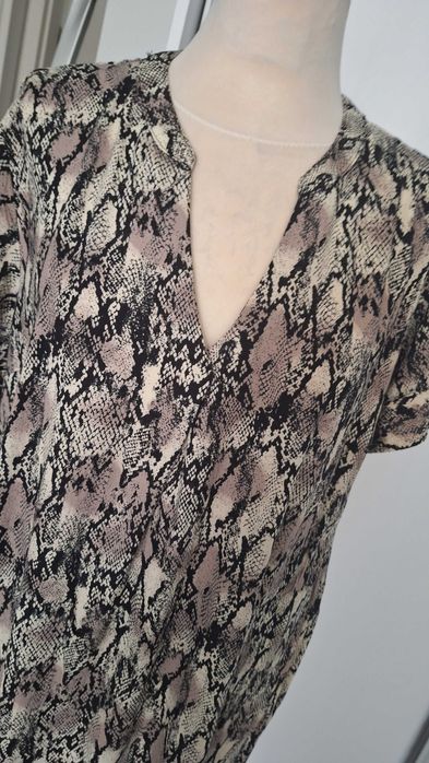 sukienka z wiskozy w roz50/52