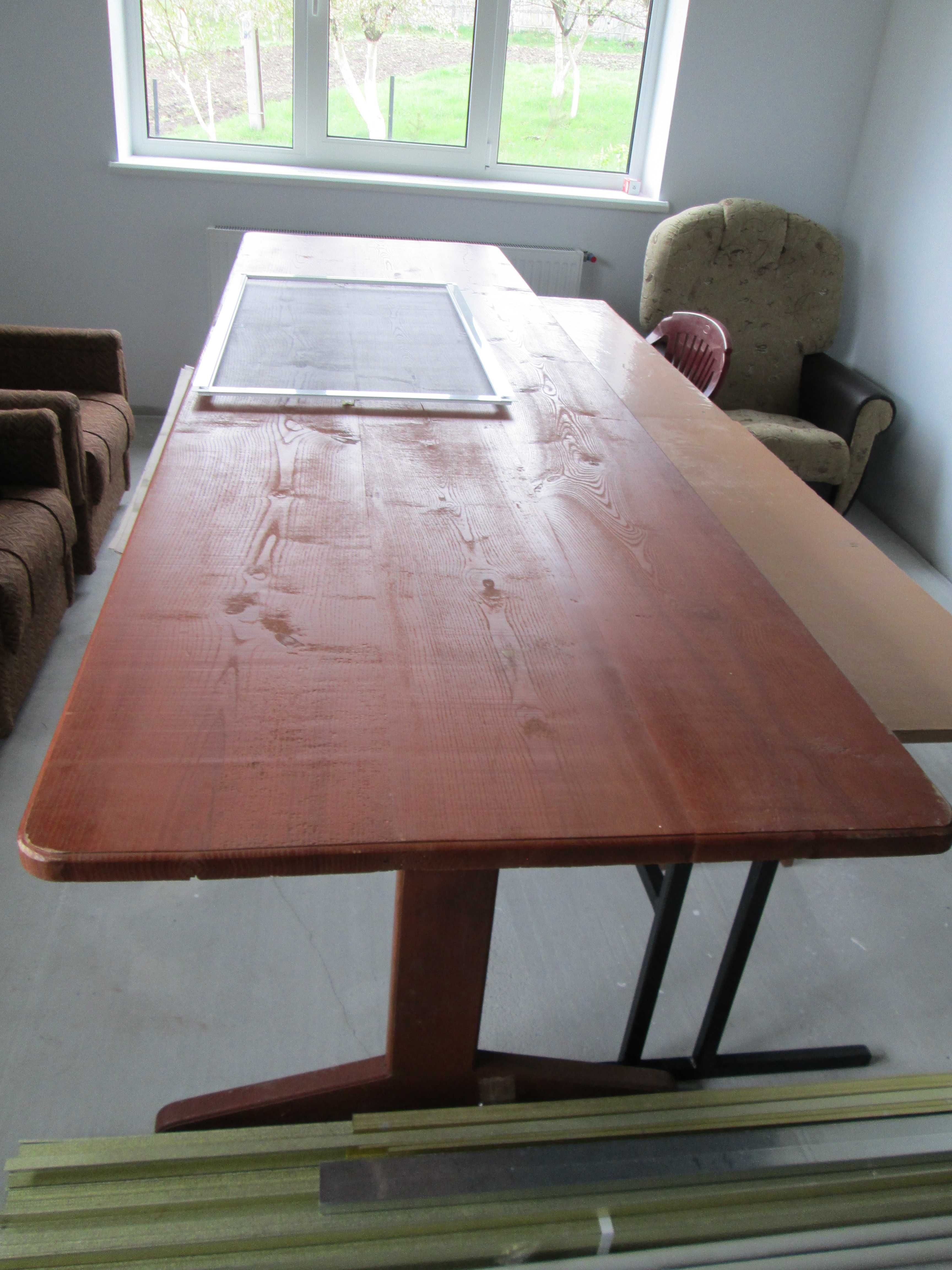 стіл деревяний добротний 3 м. довжина