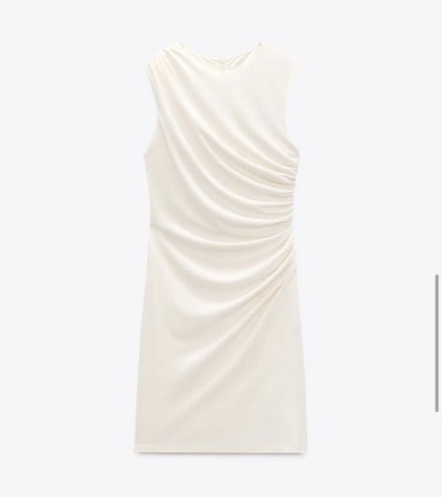 Красива сукея Zara
