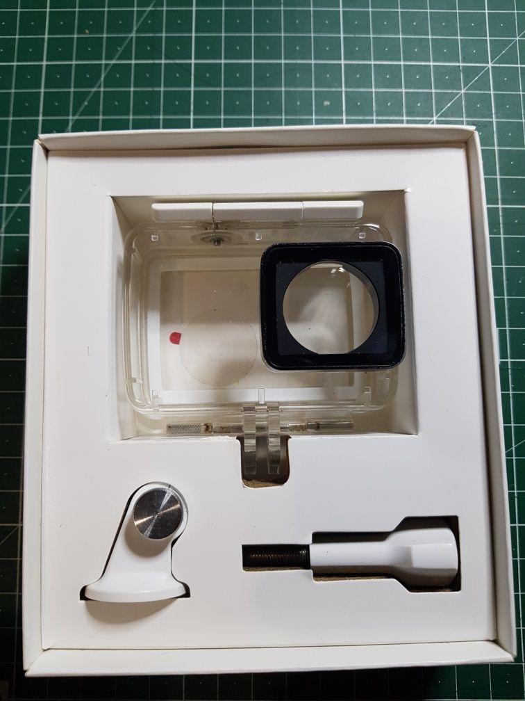 Yi 4k Action Camera Kit & Waterbox