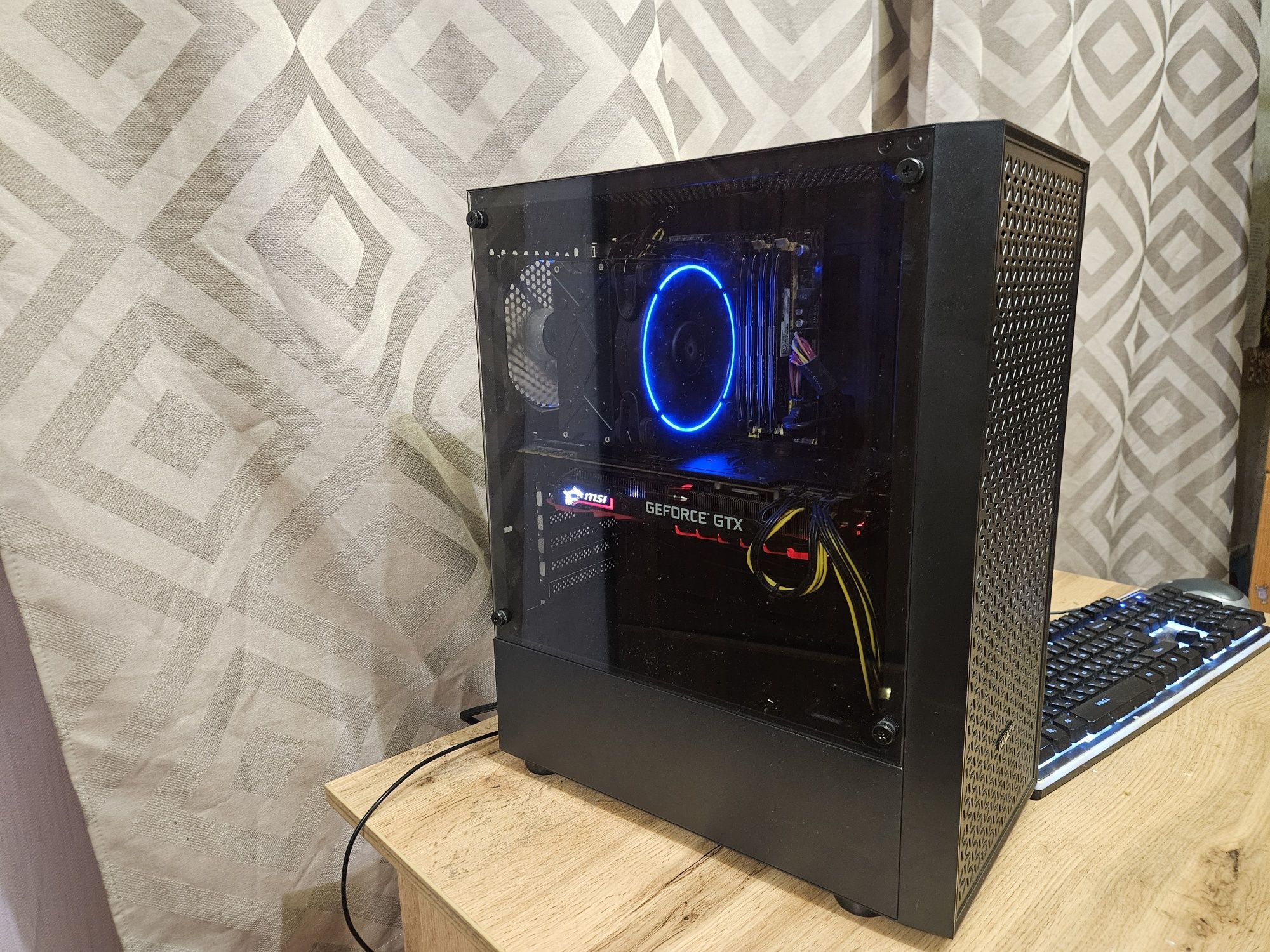 ПК з монітором Acer 24  i7 4790, 16 ddr3, 1080ti