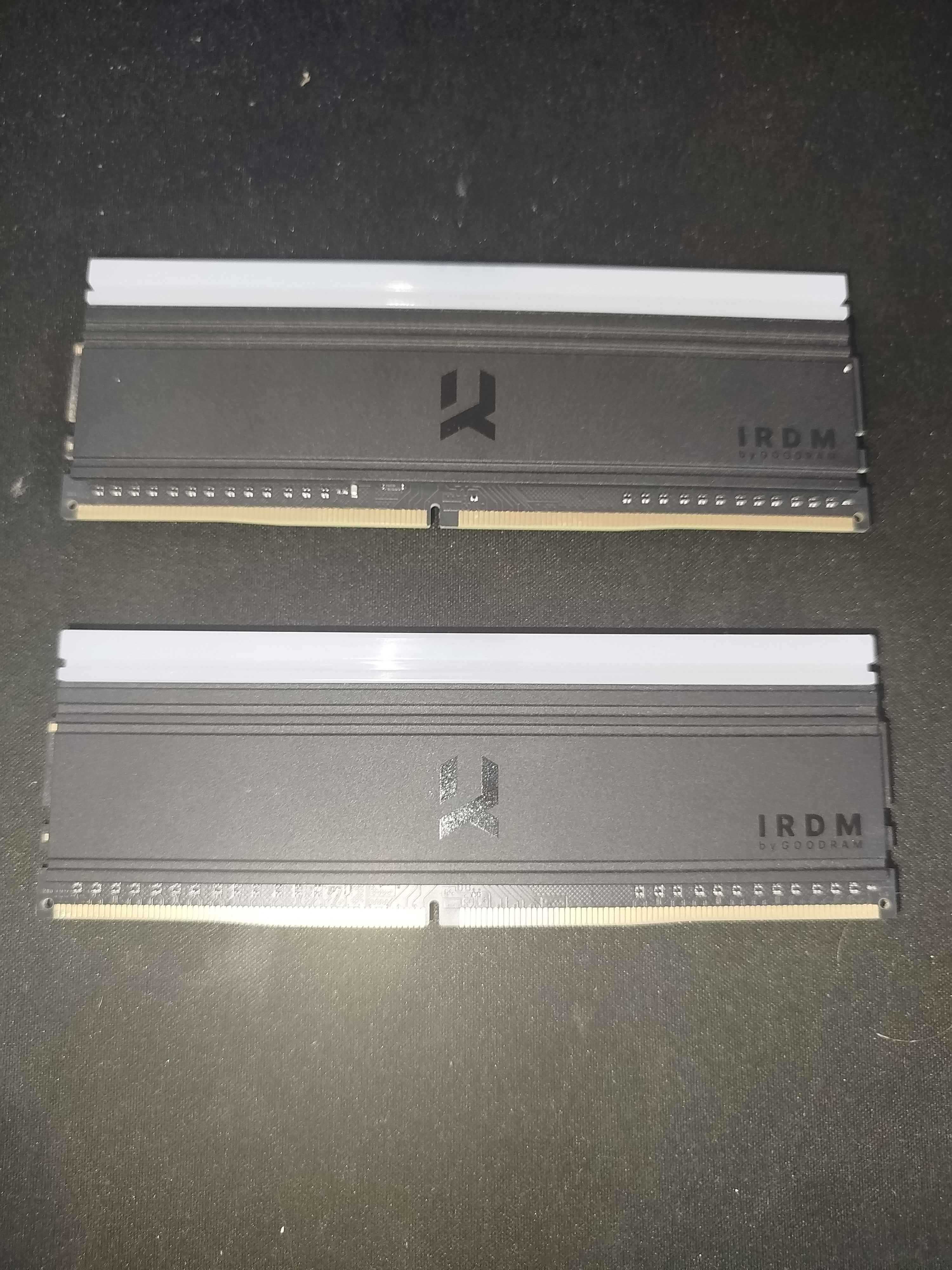 Pamięć Ram DDR4 IRDM 16GB 3600MHz CL18 RGB