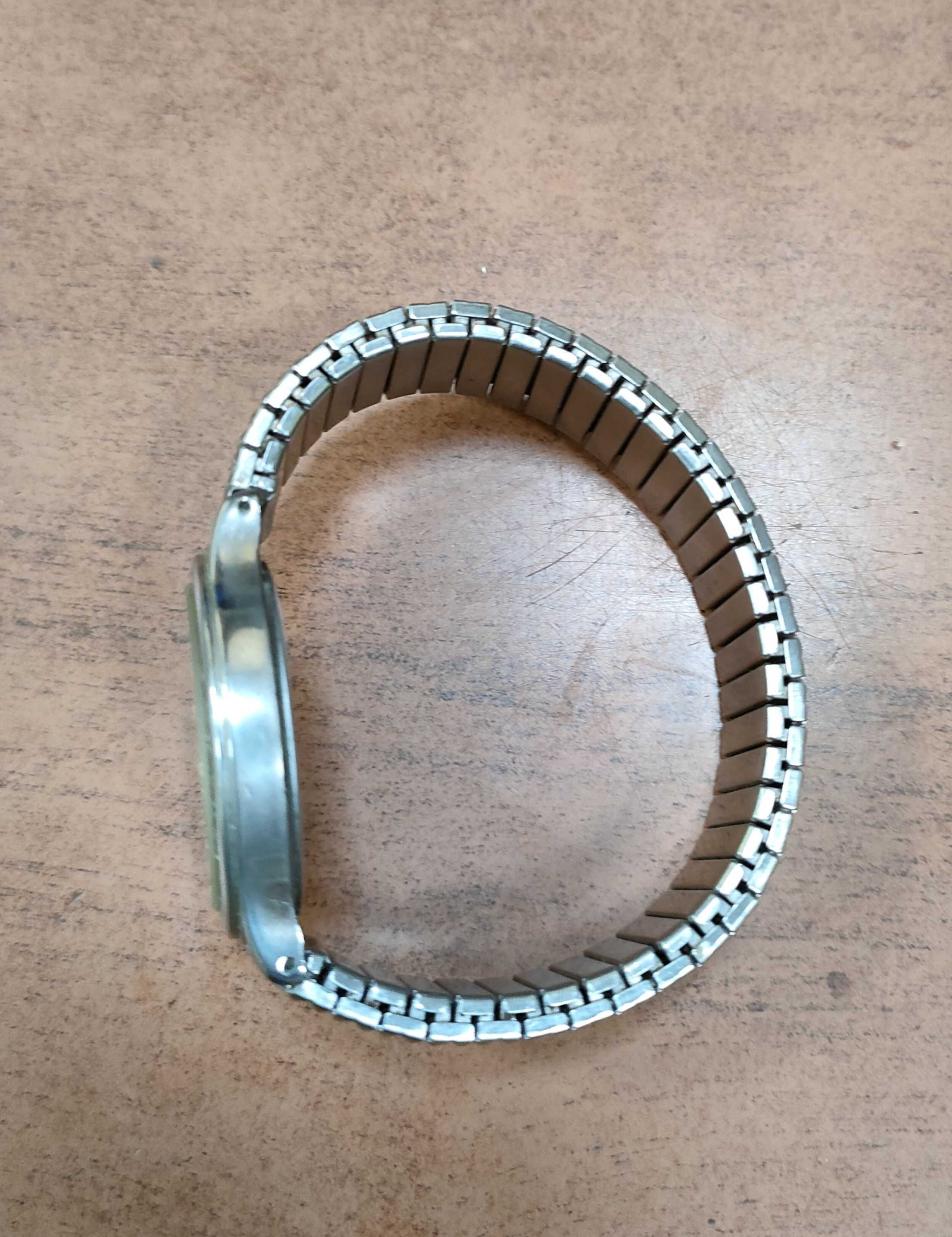 Zegarek Q&Q quartz japoński