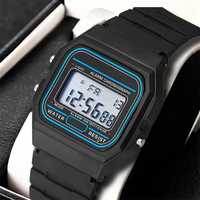Nowy zegarek elektroniczny vintage na czarnym pasku