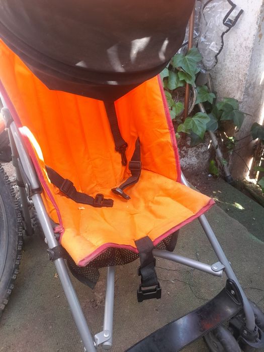 Carrinho bebe + oferta berco 20€
