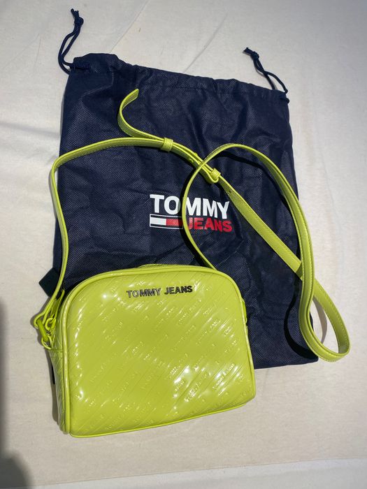 Mala nova Tommy Jeans