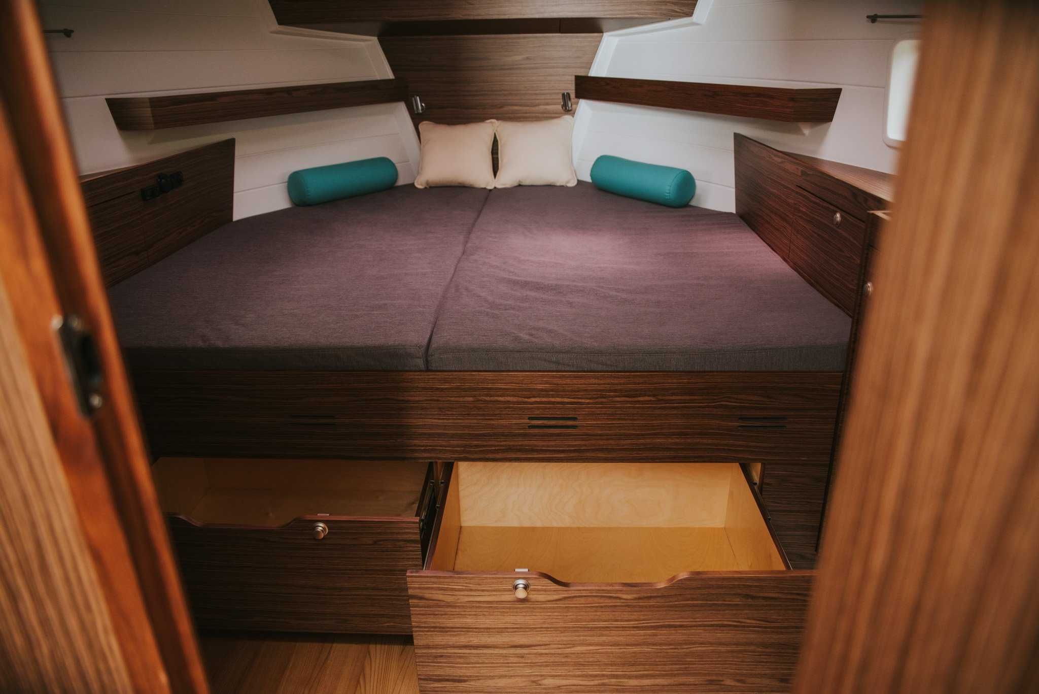 Czarter jachtu Platinum 989 Flybridge LAST MINUTE