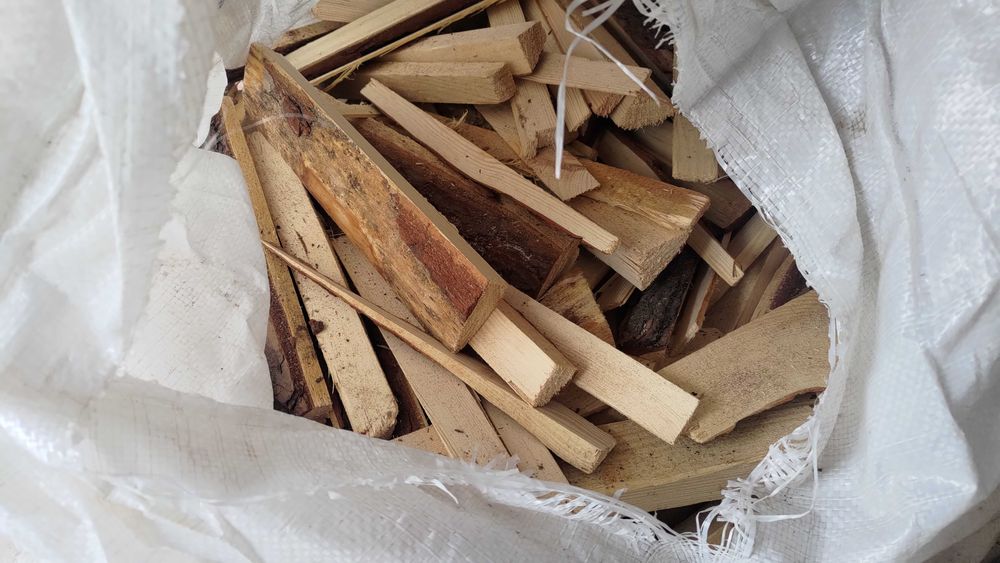 Drewno opałowe, kominkowe, rozpałkowe
