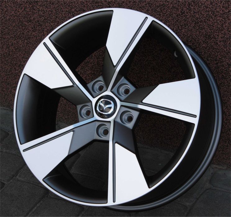 Fabrycznie nowe koła zimowe z czujnikami TPMS 17 5x114,3 215/55/17
