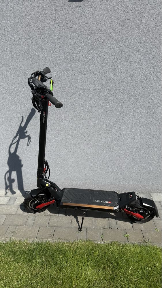 Hulajnoga Motus Pro 10 Sport GT - 360km przebiegu
