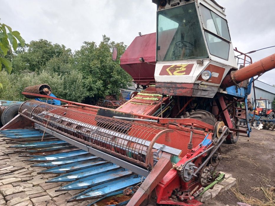 Продам комбаїн Нива ск5